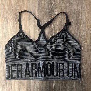 Under Armour Women's Seamless Low Impact Long Sports Bra